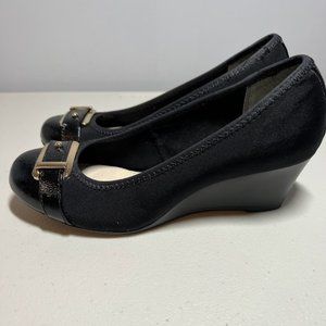 ALFANI short wedges black size 6.5